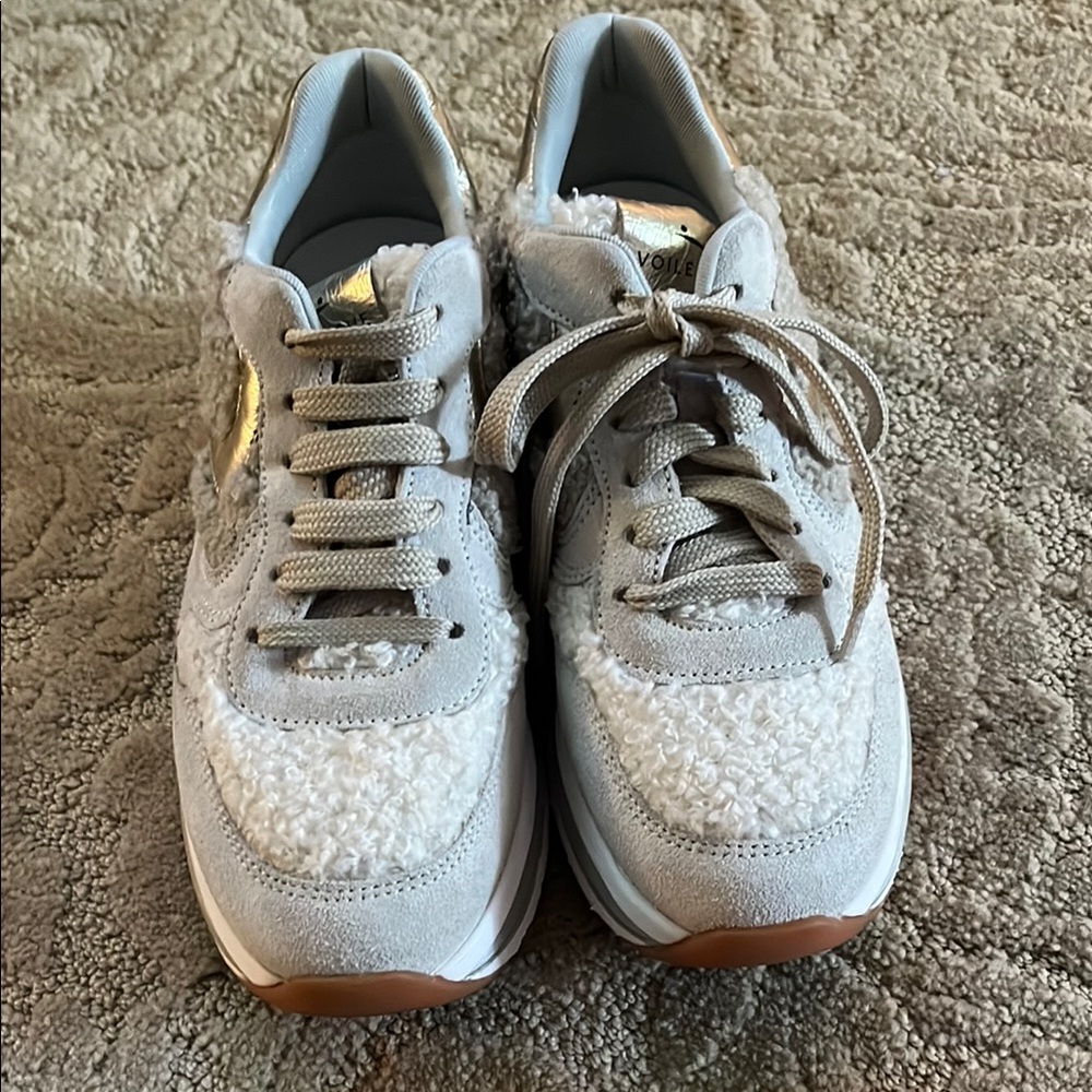 Voile Blanche 
shearling/suede sneakers NWT Size 35